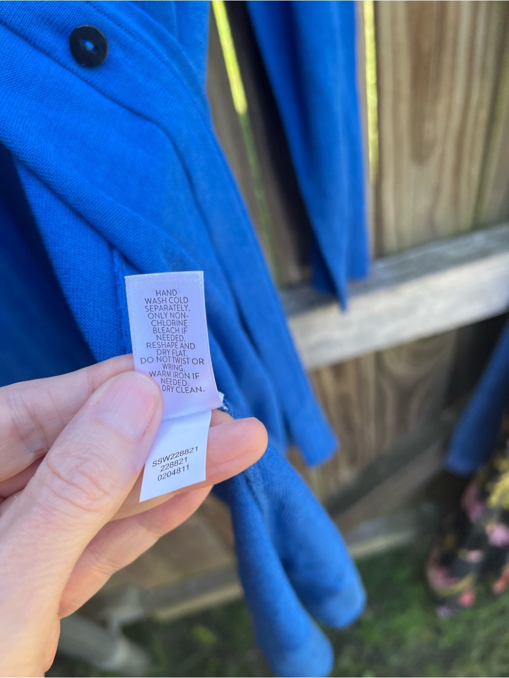 👗J. Jill Blue Lightweight V-Neck Cardigan - Picture 9 of 9